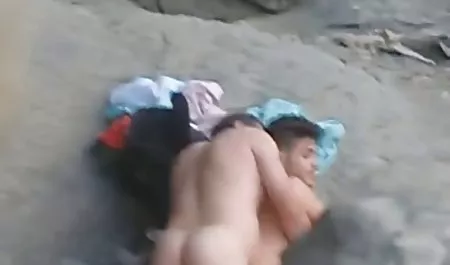 توپ ها به اندازه کافی سخت هستند تا بتوانید سرویس را بدست آورید عكس حشري