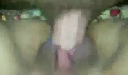 به عنوان عکسهای سکسی و حشری کننده یک کودک ، دیک ، لاله و انگشتانم را جمع می کنم