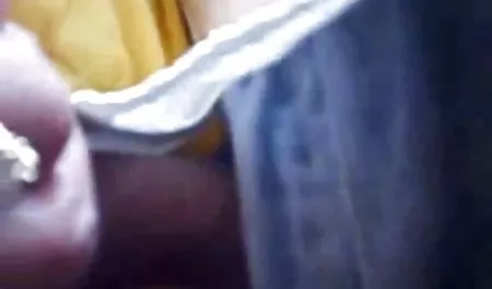 بعد از چت های دهانی ، سرگرمی شروع می شود ، زیرا گربه زیبایی در حال حاضر مرطوب و تشنه عکس سکسی داغ و حشری بدترین حالت شده است. بله ، کاهن می خواهد